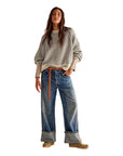 Women's Long Sleeve Round Neck Sweater
