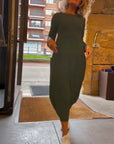 Solid color round neck long sleeve pocket dress