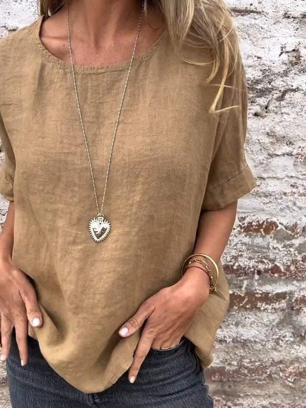 Minimalist Relaxed Top