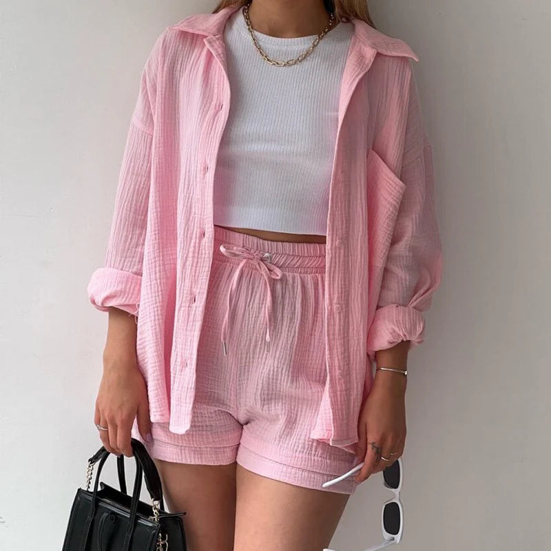 Fashionable and comfortable set