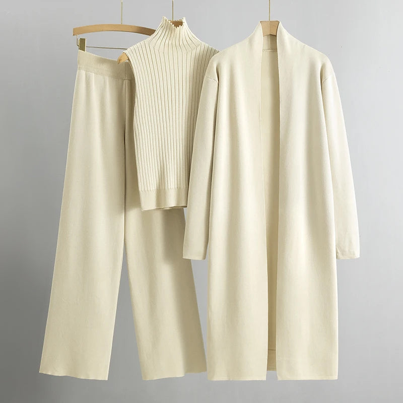 Ella™ - stylish, comfortable three-piece set