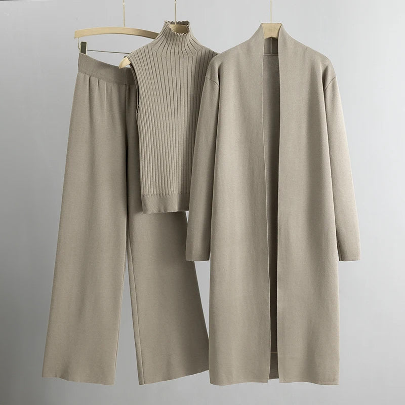 Ella™ - stylish, comfortable three-piece set