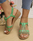 Fashionable orthopedic sandals