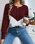 Elegant Two-Tone Crew Neck Sweater for Women's